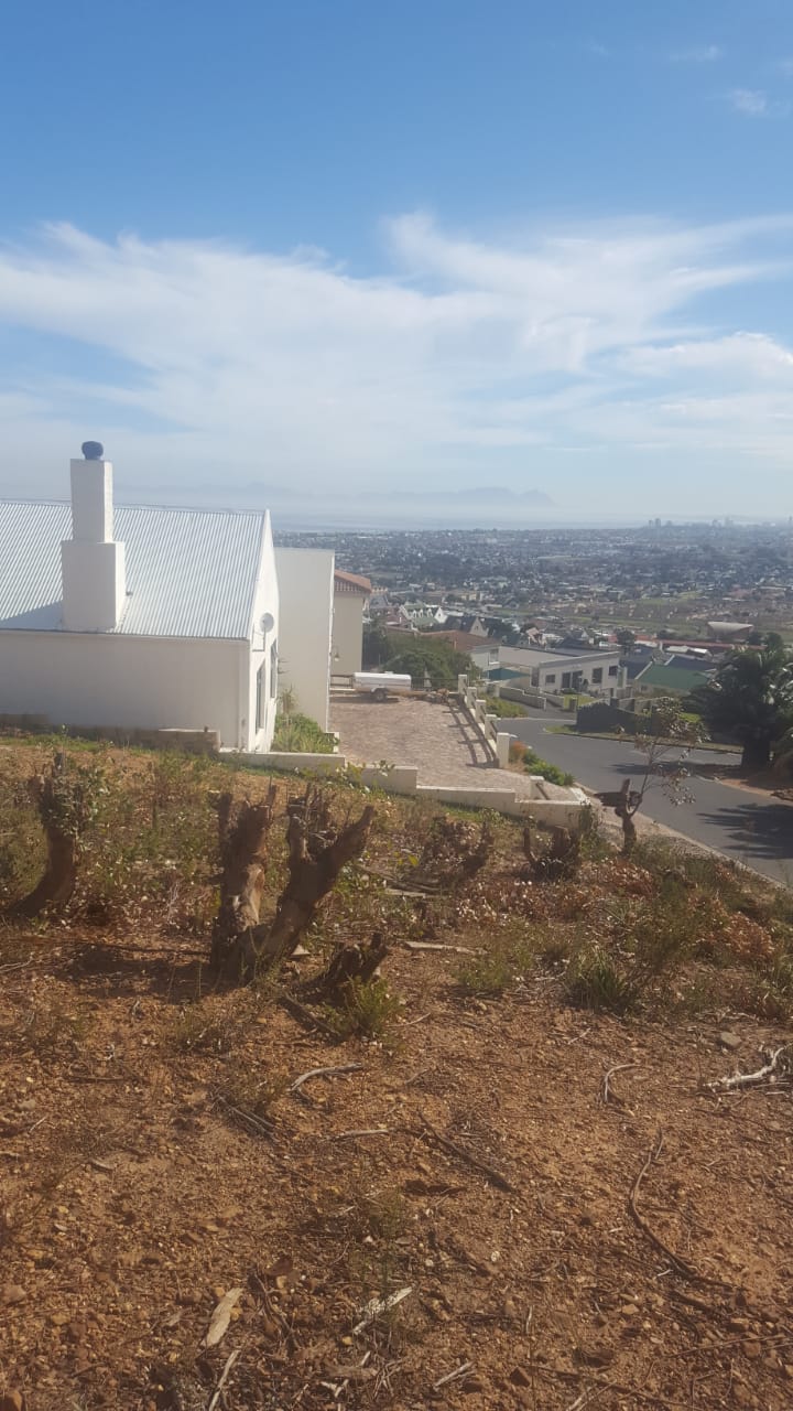 0 Bedroom Property for Sale in Mountainside Western Cape